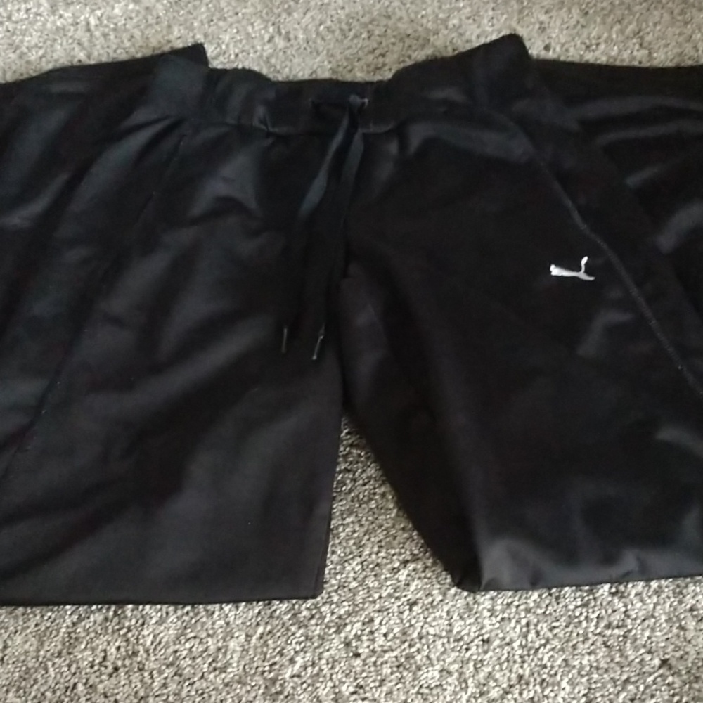 Puma joggers